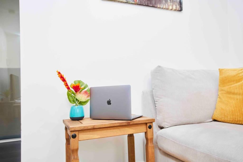 Dellehomes- Free Parking, Wfh, Family-Friendly Manchester Ngoại thất bức ảnh