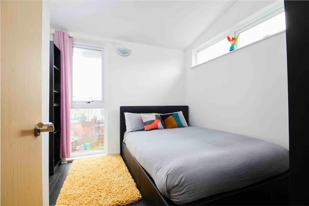 Dellehomes- Free Parking, Wfh, Family-Friendly Manchester Ngoại thất bức ảnh